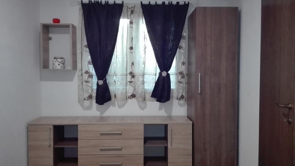 Apartments Maja Dojran Екстер'єр фото