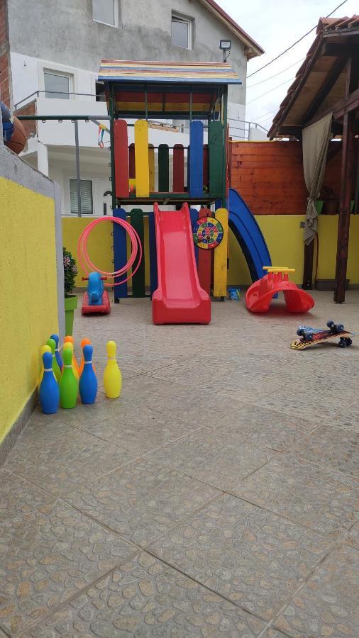 Apartments Maja Dojran Екстер'єр фото